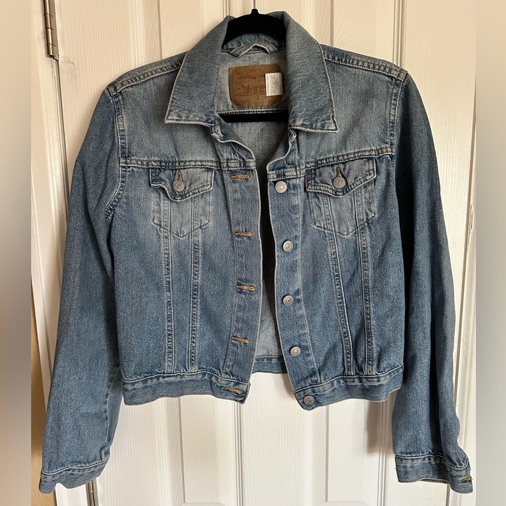 Vintage Levi's Womens Denim Jacket Size Medium M